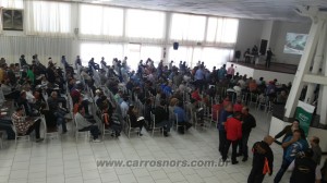 Público - Leilão de carros antigos Caxias do Sul